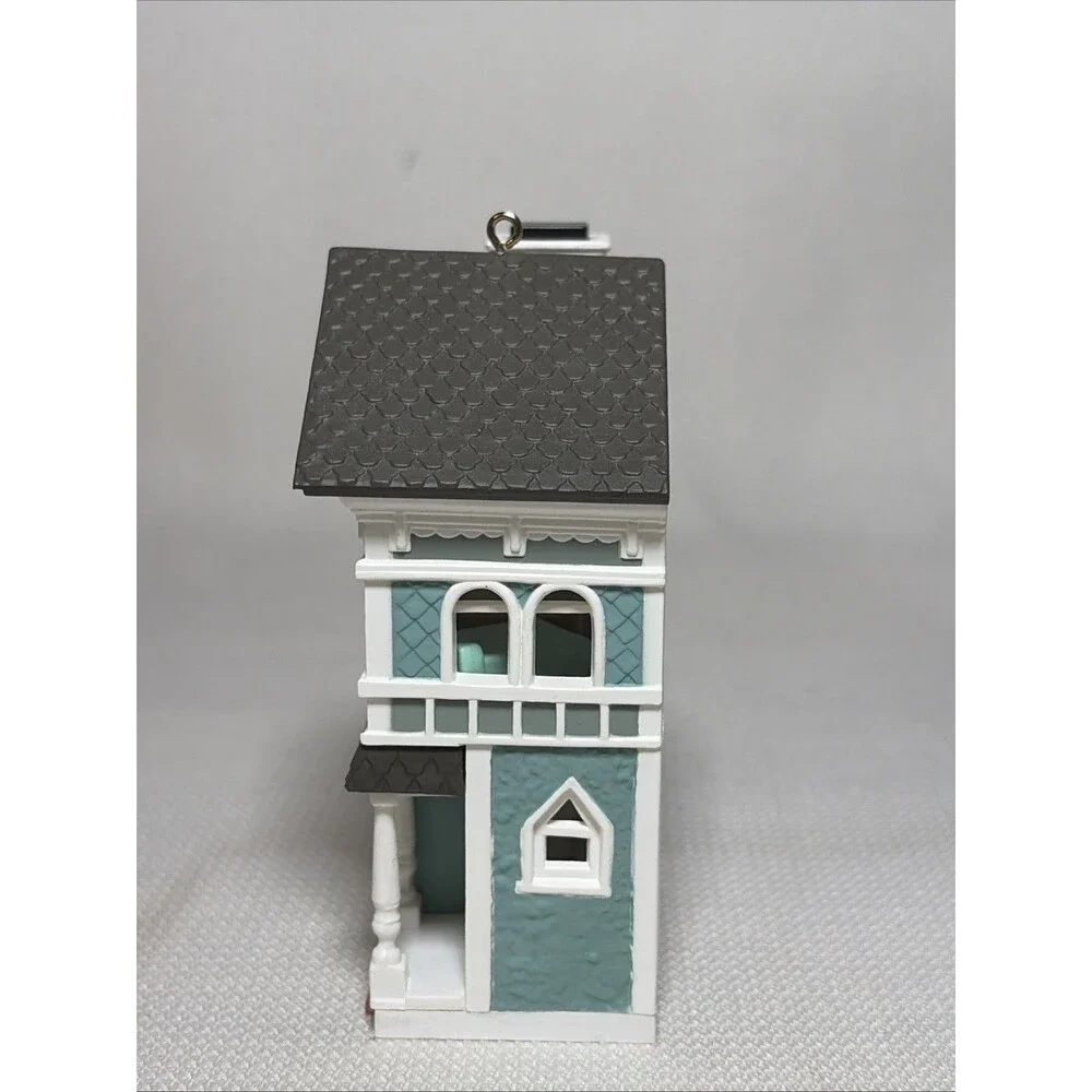 Hallmark 1990 Holiday Home Nostalgic Houses & Shops Series Ornament NIB